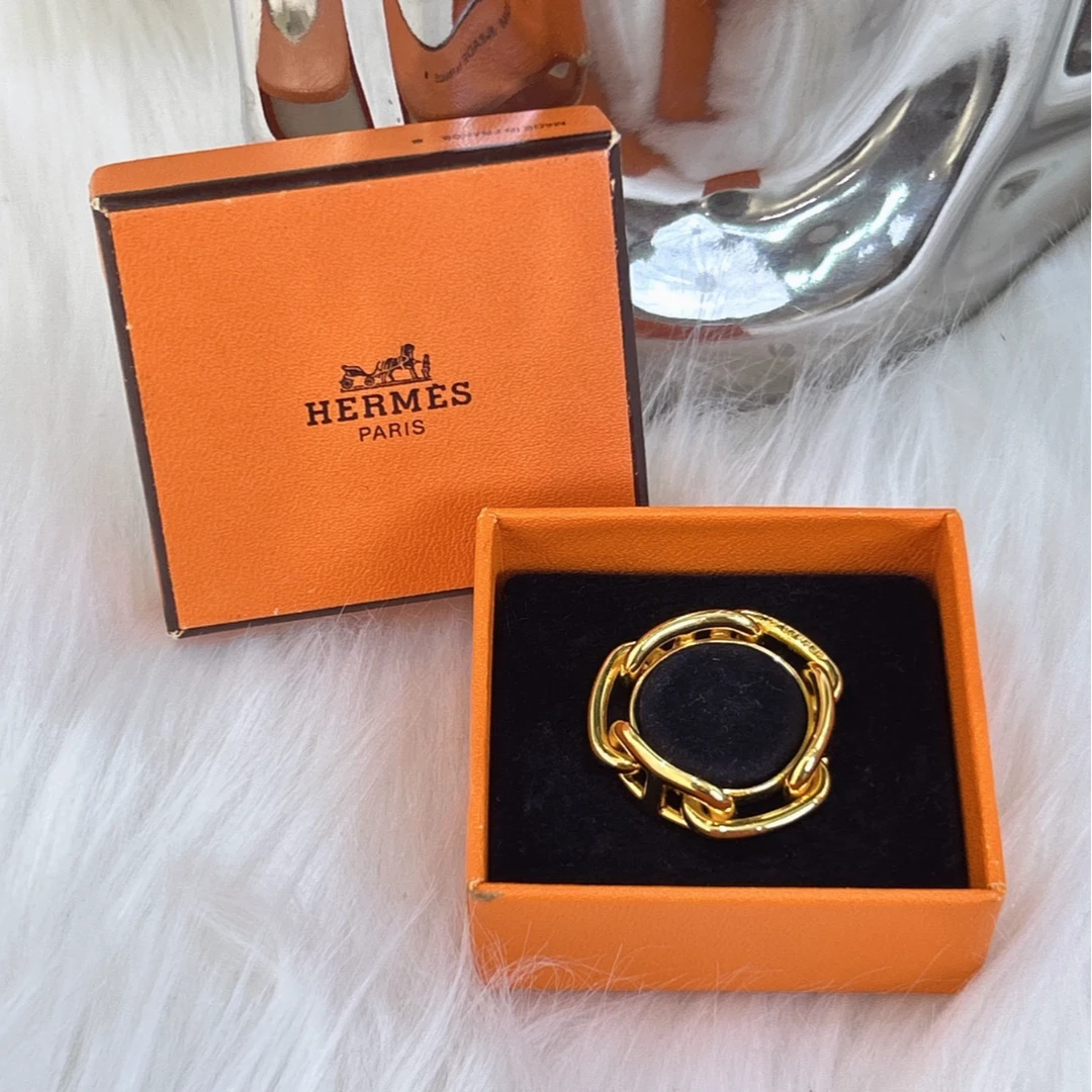 未使用 Hermes/爱马仕 花花爱马仕 Regate 90丝巾扣 金色