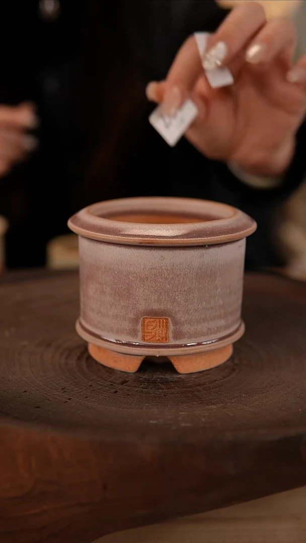 【闪购商品】红陶2-13-207默认有瑕口7.5