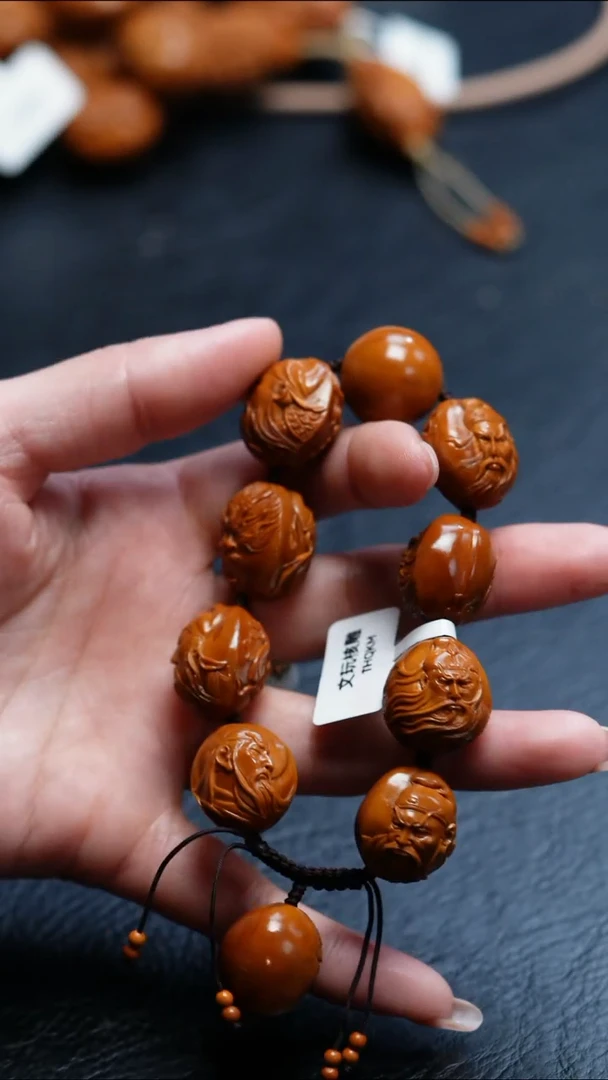 【闪购商品】橄榄核吊坠苏工橄榄核