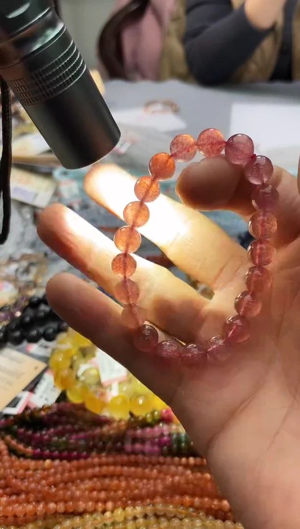 未镶嵌手串石英质玉9/292多样性发一件