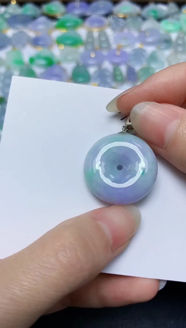 翡翠未镶嵌颈饰天然缅甸翡翠A货