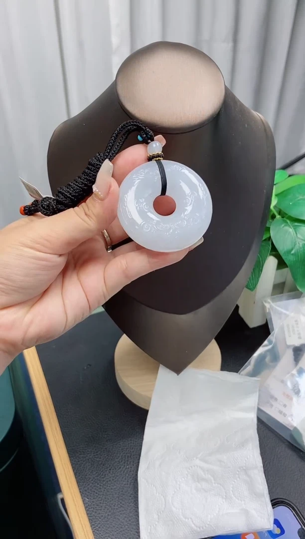 颈饰未镶嵌翡翠缅甸天然翡翠