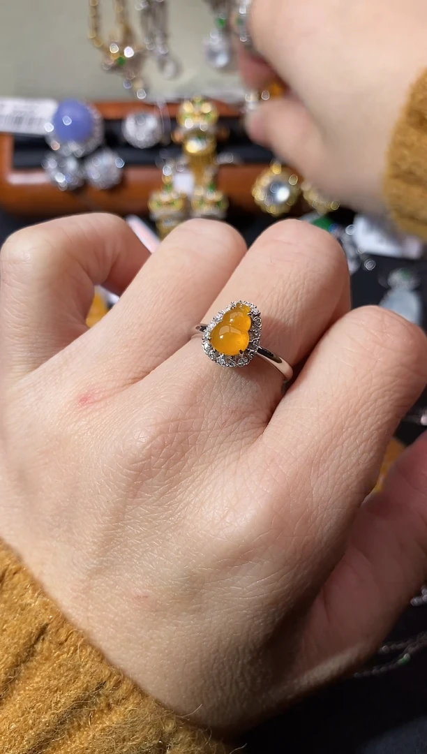 【闪购商品】翡翠戒指18K金镶嵌戒指