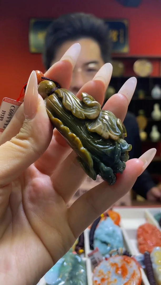 未镶嵌定制翡翠翡翠A货YZ013