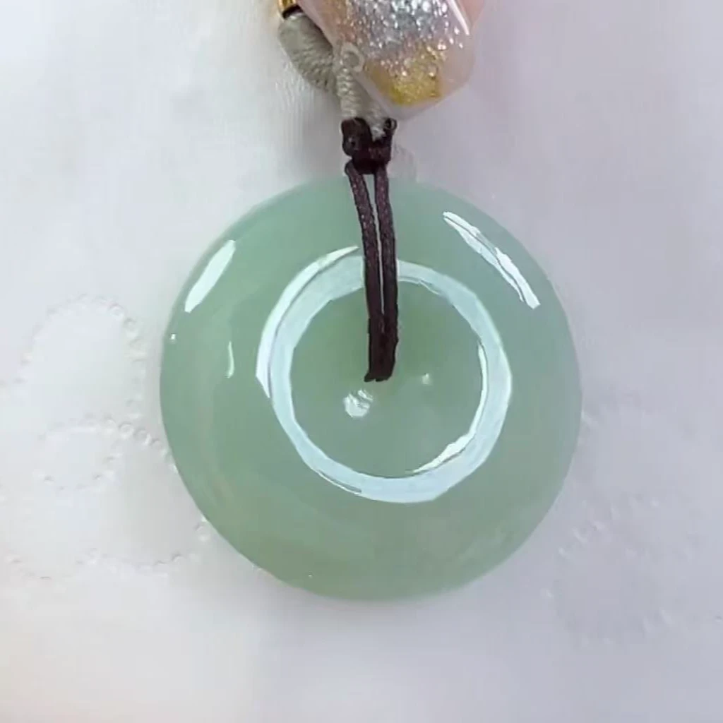 翡翠A货平安扣（多样性发货只发一个）宽26+厚5-7送绳