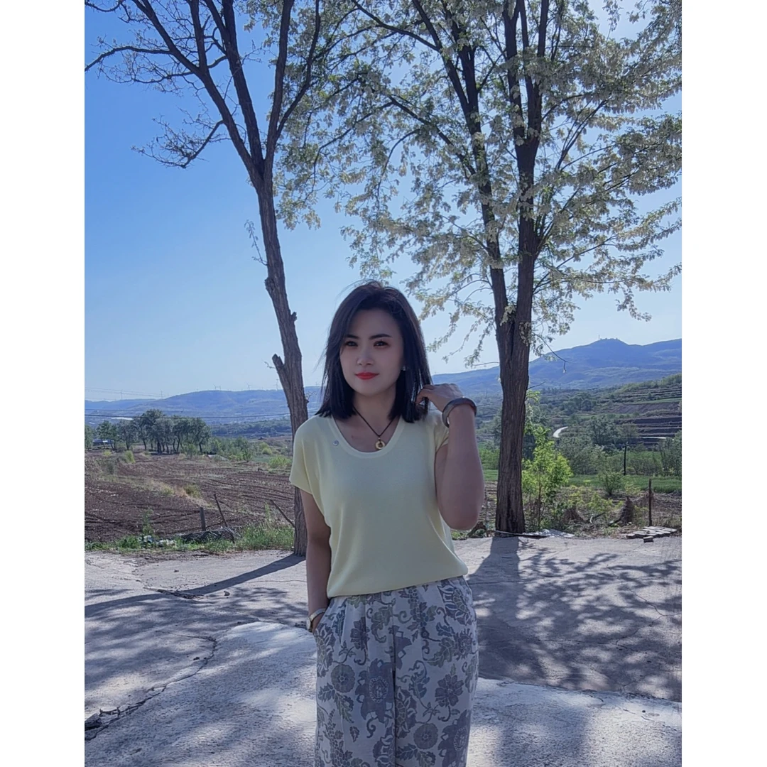 艳艳家 冰爽显瘦鹅蛋领小飞袖百搭T恤