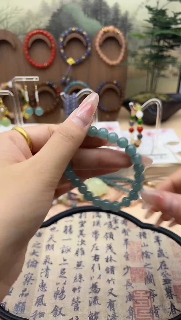 未镶嵌手链和田玉（糖玉）193