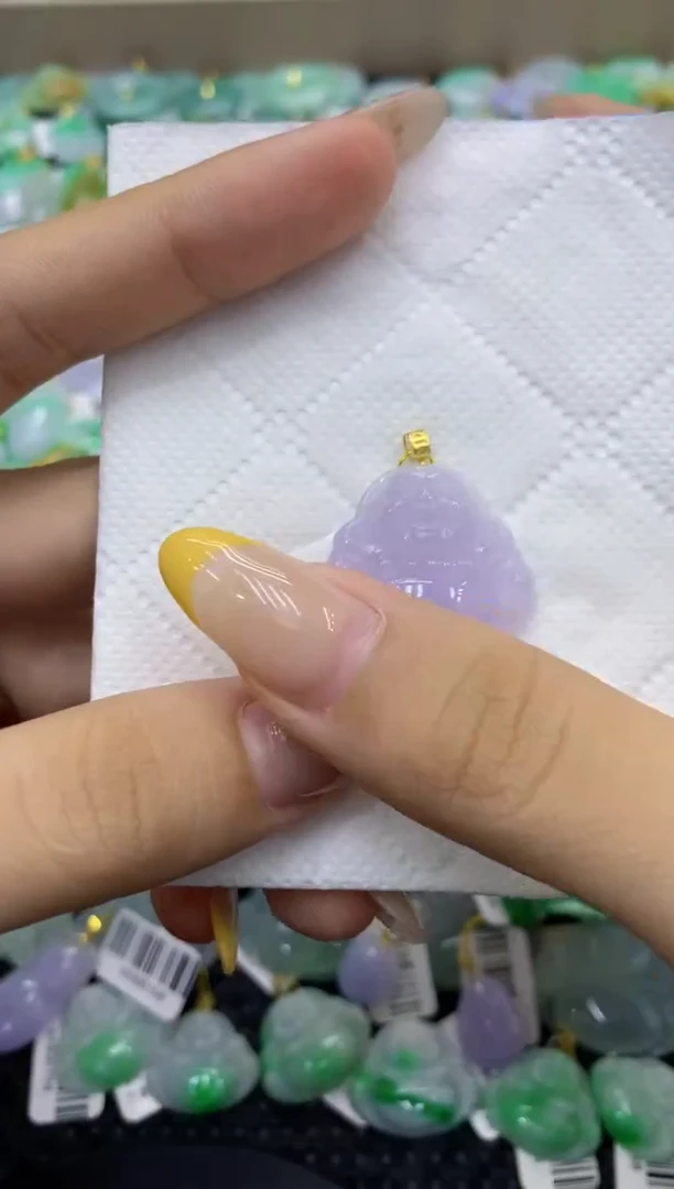 颈饰18K金镶嵌翡翠天然缅甸翡翠A货