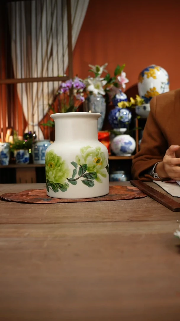 当代高温釉下彩手绘陶瓷餐具