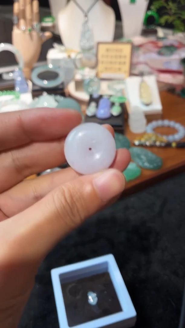 定制翡翠未镶嵌大*i5051毛货不退不换