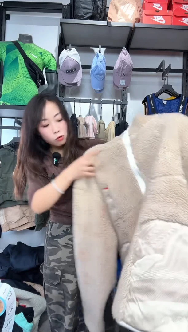 1703编码 瑕疵款直播间过款为准 尺码 2X