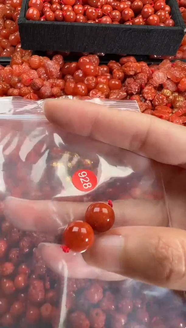 【闪购商品】南红玛瑙颈饰未镶嵌1