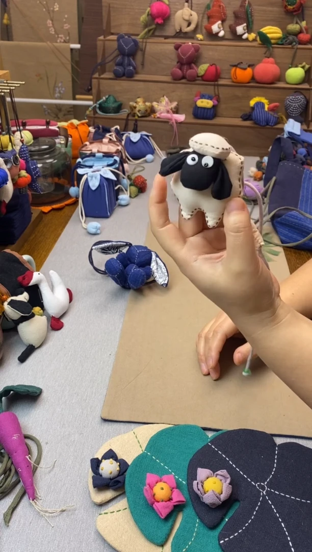 布艺小羊（米色黑脸羊）