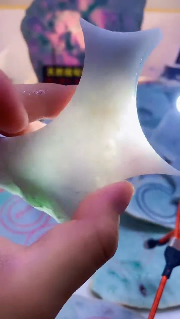 翡翠裸石0林0翡翠珠宝103