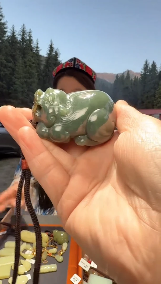 和田玉未镶嵌吊坠(不含链)吊坠