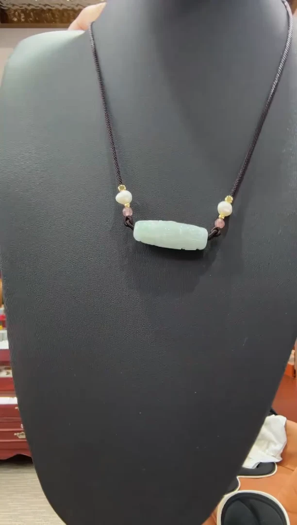 未镶嵌挂件翡翠A货翡翠多样性