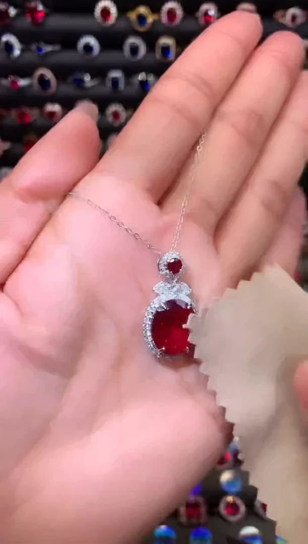 【闪购商品】红宝石吊坠(赠链)银S925镶嵌1