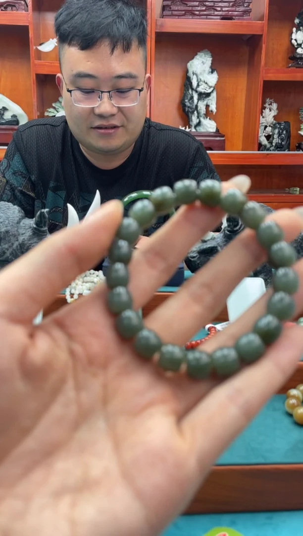 手串未镶嵌和田玉军师玉雕和田玉手串