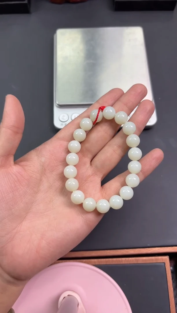 【闪购商品】和田玉手串未镶嵌且末微色差米达卡10黄底