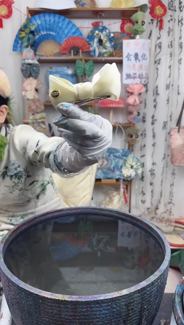 合金布艺蝴蝶结夹子一对