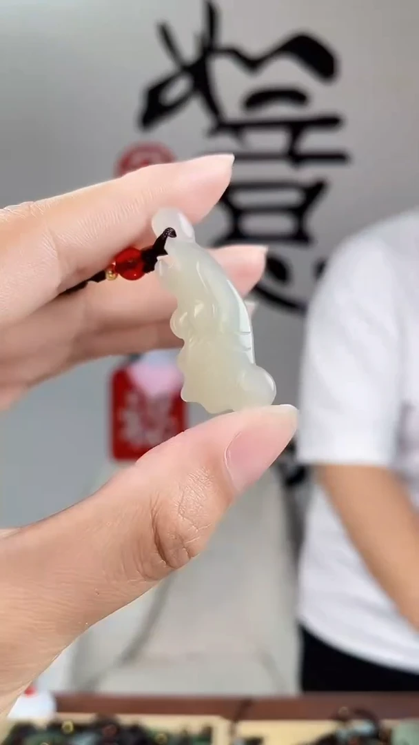 和田玉未镶嵌颈饰拍一发一，多样性发货