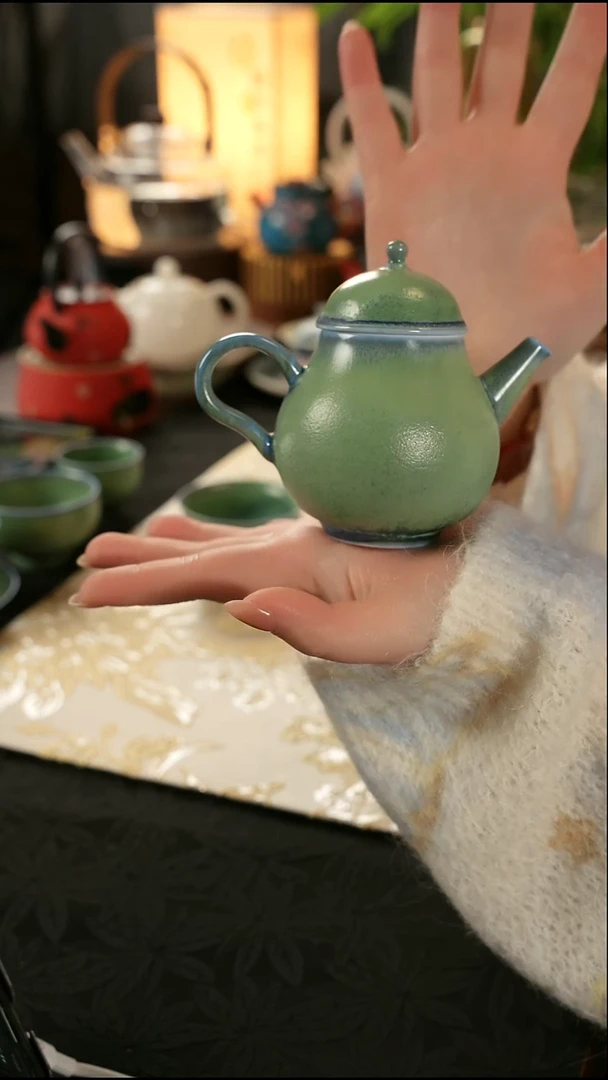 青云茶斋陶瓷茶具楚门铜绿梨壶