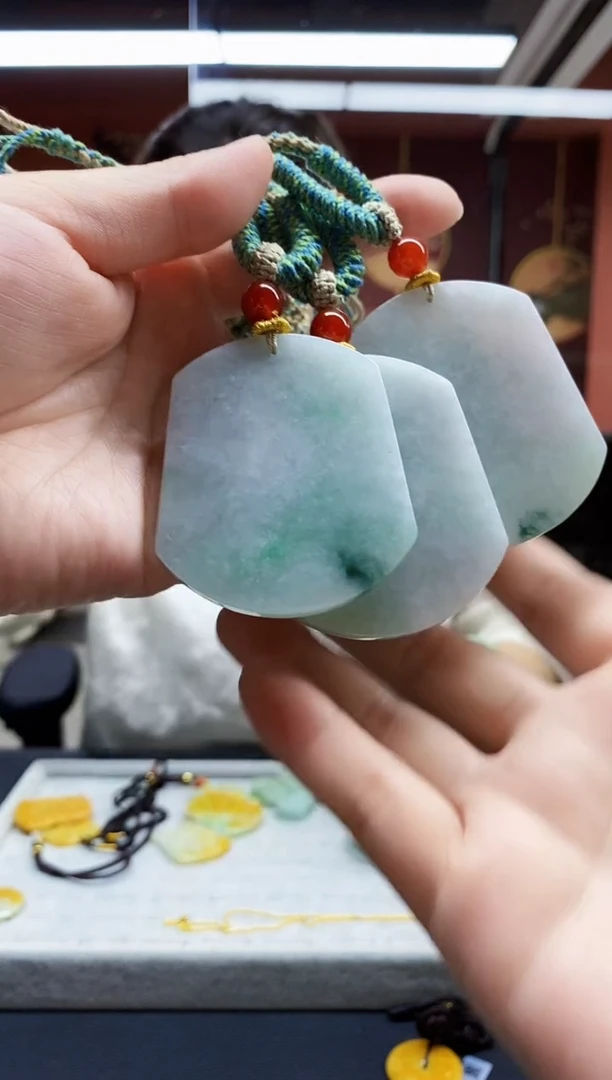 颈饰未镶嵌翡翠翡翠吊坠