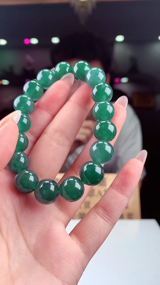 翡翠未镶嵌颈饰天然翡翠（拍一发一）