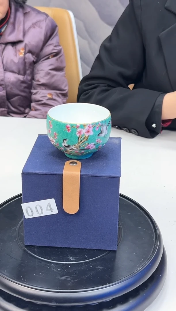 【闪购商品】杯子松绿底扒花花鸟主人杯004