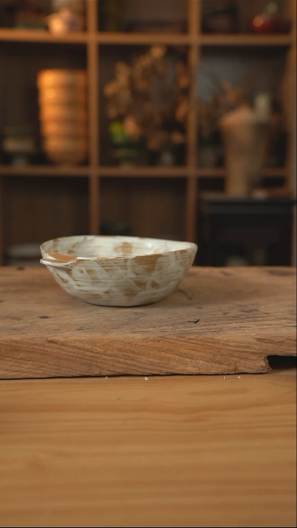 粉影系列的7英寸双耳深盘