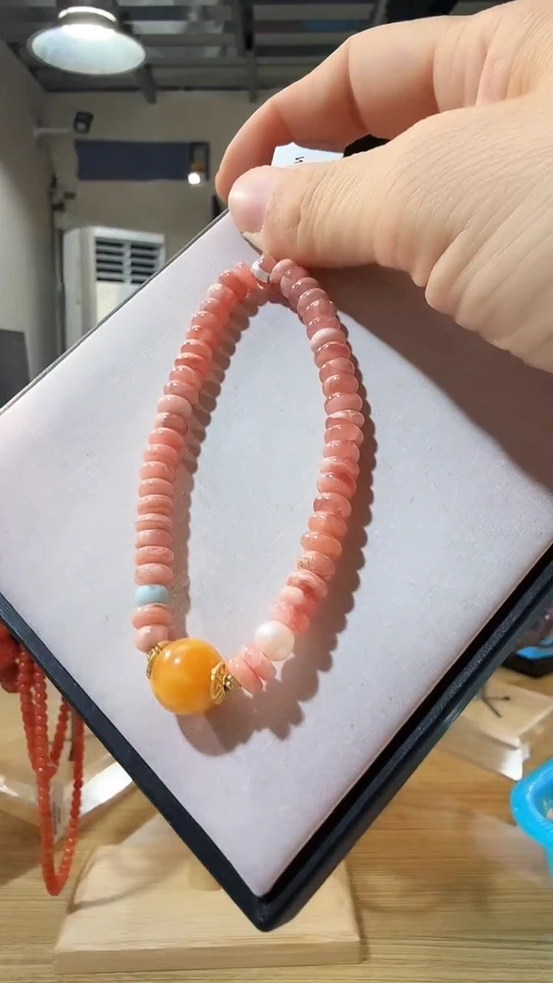 未镶嵌菱锰矿（红纹石）手串优0341 约6mm