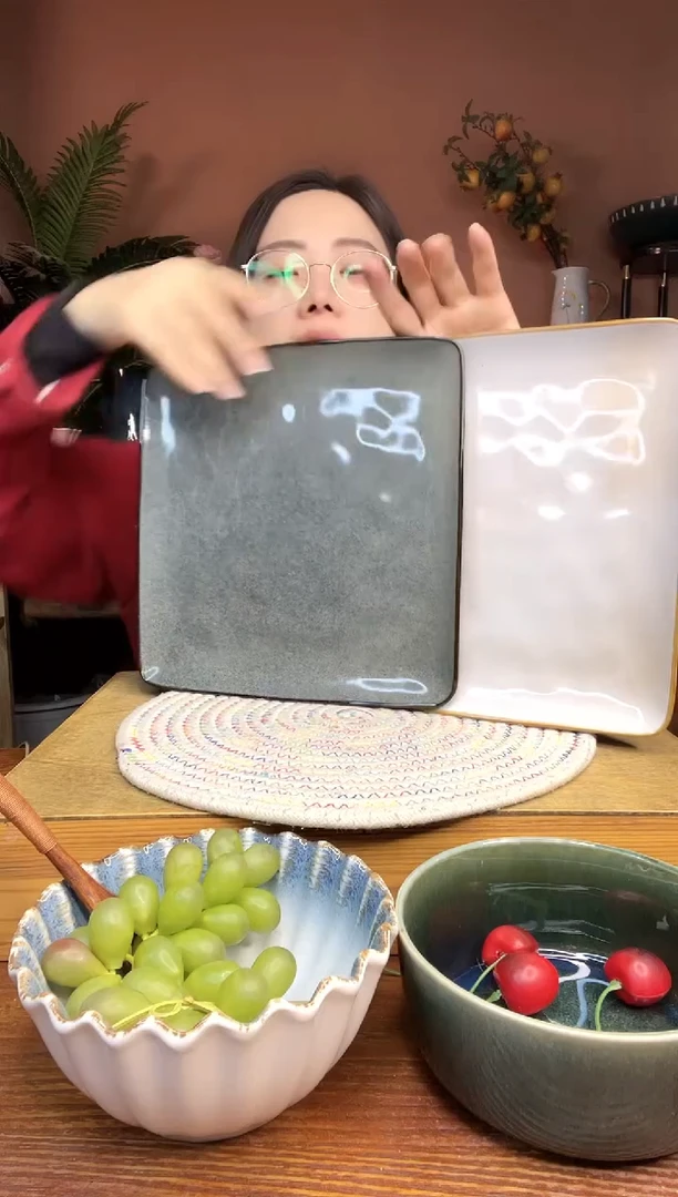 陶瓷10英寸水波纹方盘  2件 微瑕疵