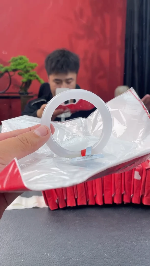 未镶嵌手镯翡翠9