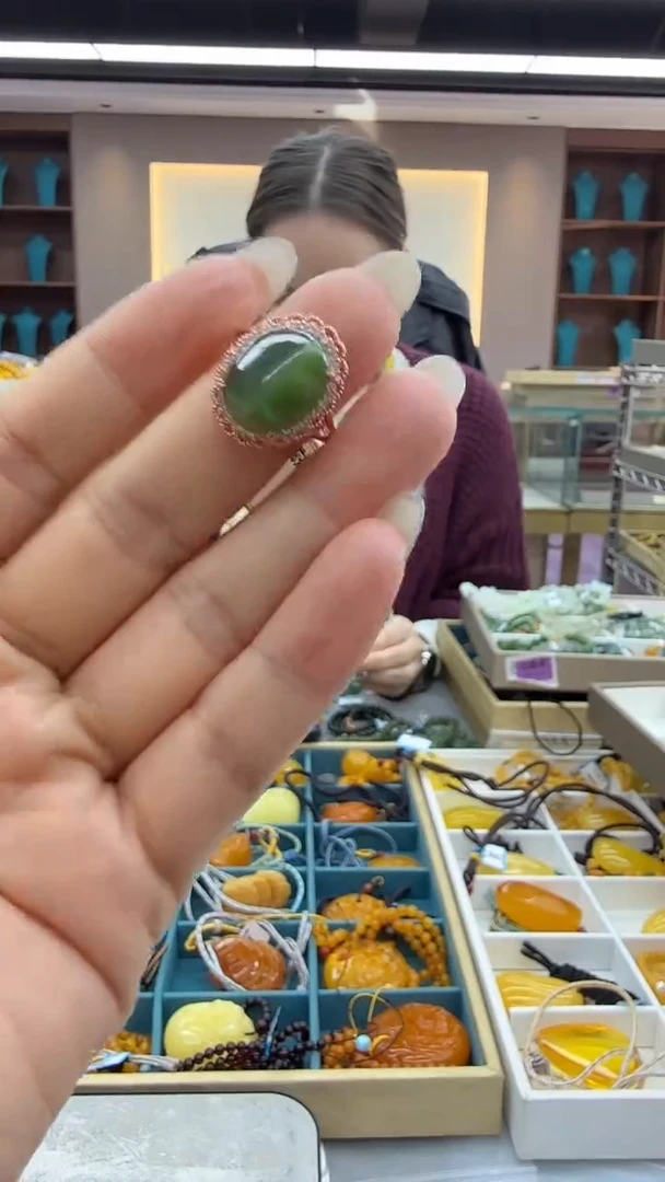 未镶嵌戒指和田玉242秒拍号假一罚三