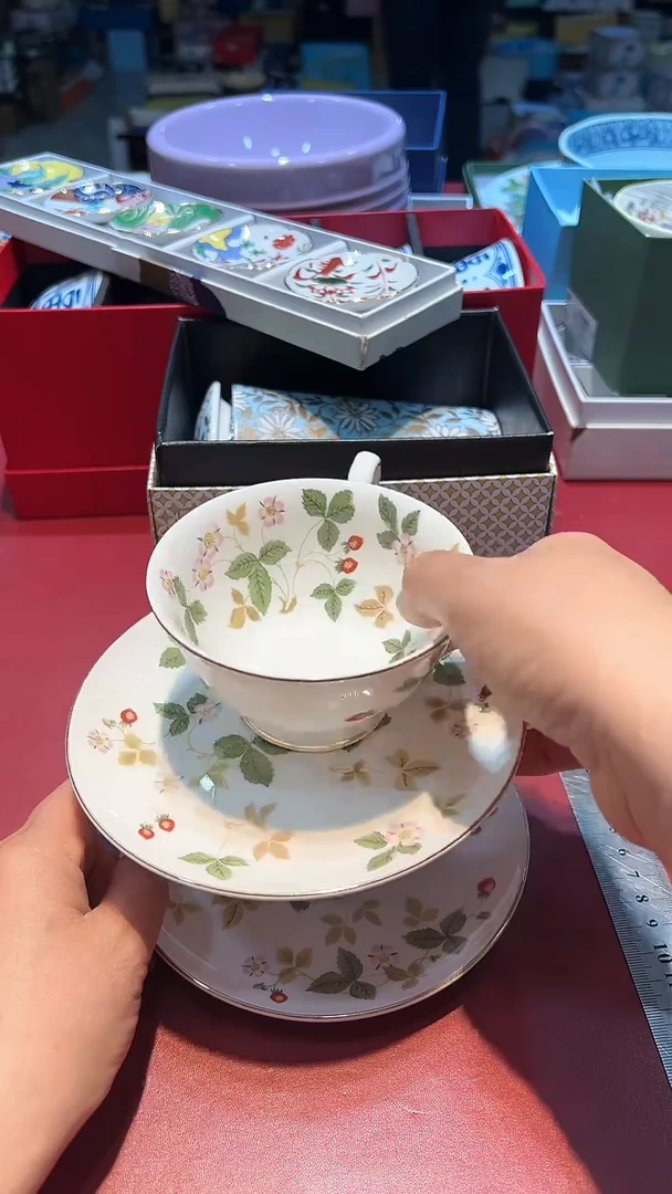 【闪购商品】瓷片锅碗瓢盆一件不剩