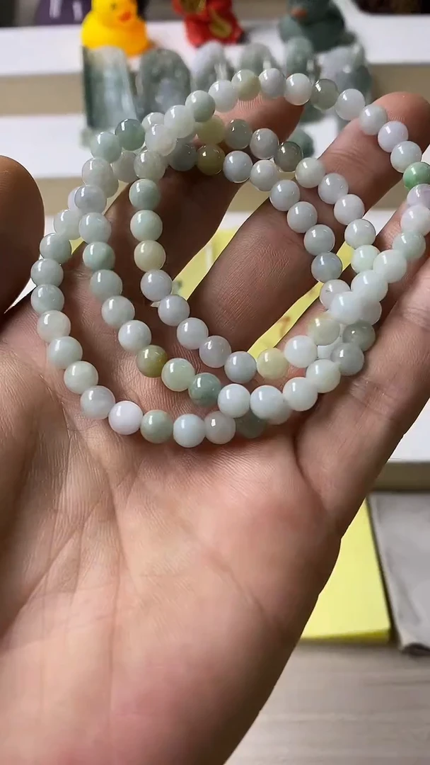 颈饰未镶嵌翡翠32天然缅甸翡翠A货随机发一条