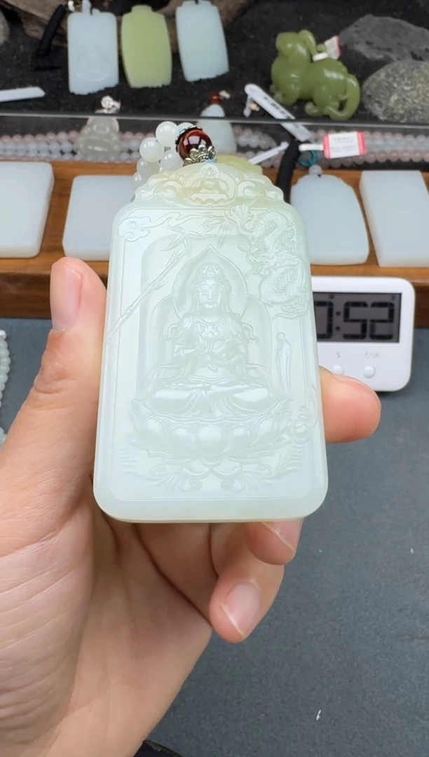 颈饰未镶嵌和田玉2