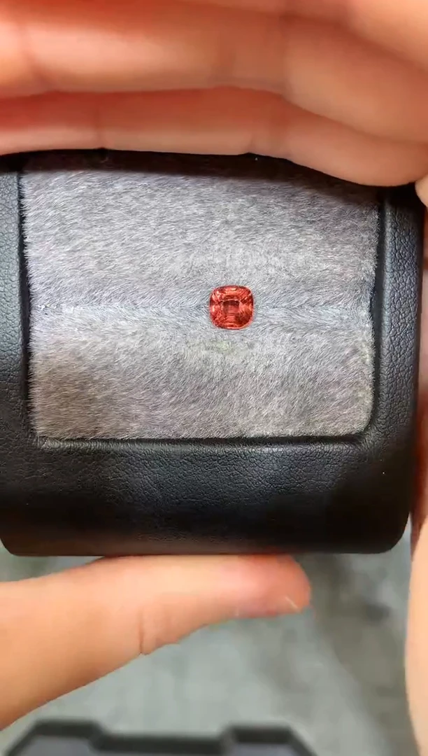 【闪购商品】尖晶石裸石未镶嵌枕型 卡布奇诺色调 0.96ct