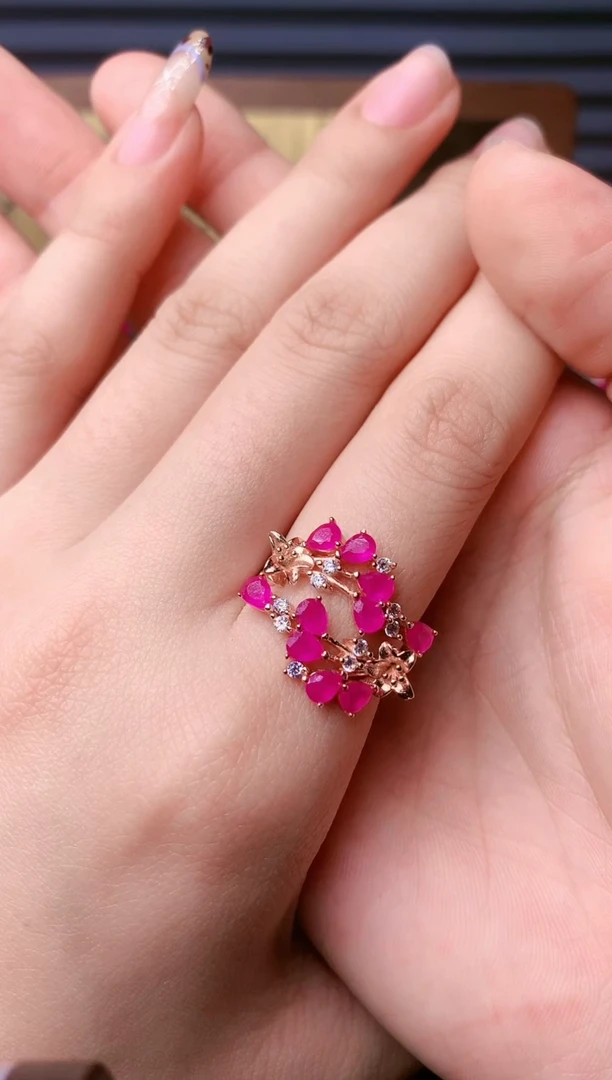 【闪购商品】红宝石戒指银S925镶嵌........