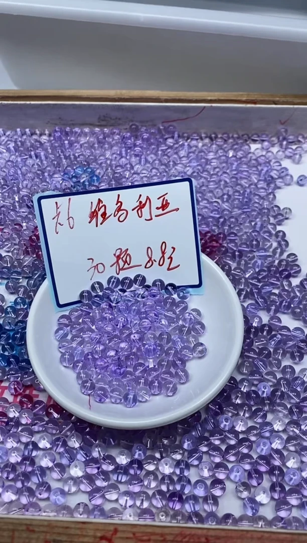 未镶嵌颈饰水晶M692 维多利亚6mm30个8.8元