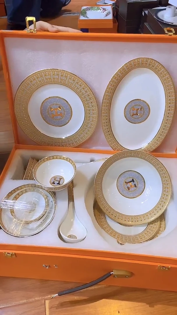 杯鸿辉家品牌瓷器，京东包邮！