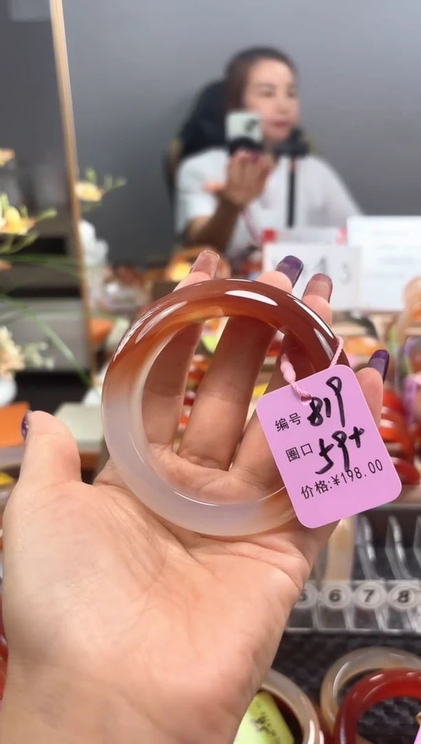 手镯玛瑙/玉髓未镶嵌小**姐819