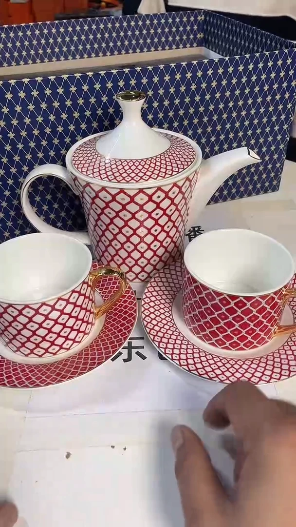 杯鸿辉家品牌瓷器，京东包邮！