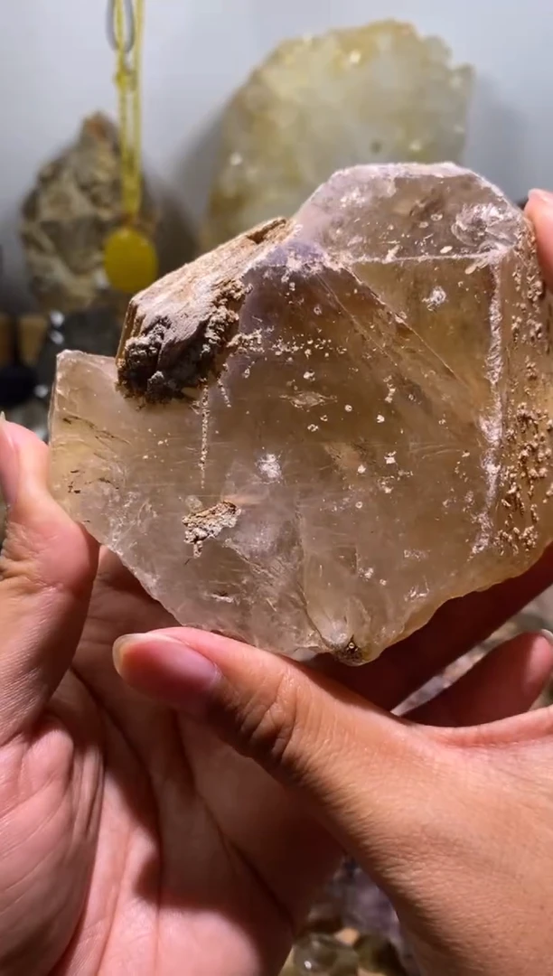 水晶珠宝半成品未镶嵌13号 470克茶水晶带发晶云母片