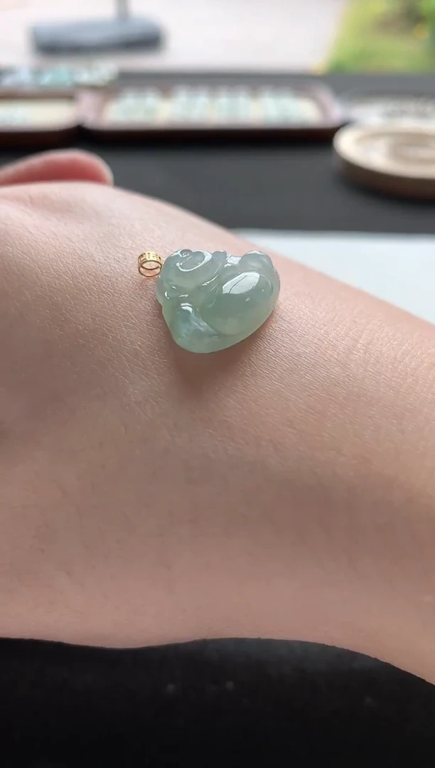 颈饰未镶嵌翡翠佛公F1650