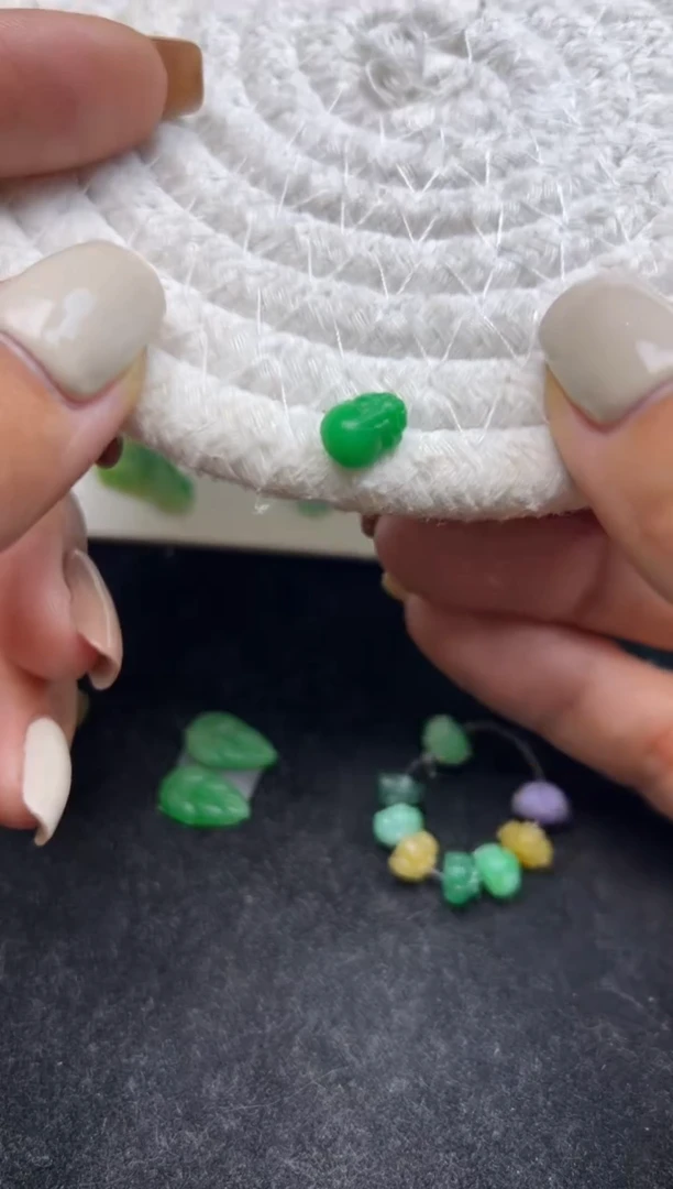 未镶嵌定制翡翠绿貔貅2800+280-wpj163