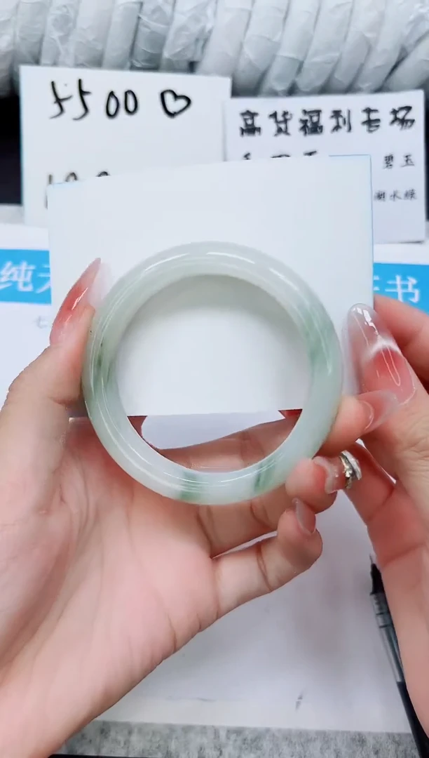 石英质玉手镯未镶嵌A131-54/55