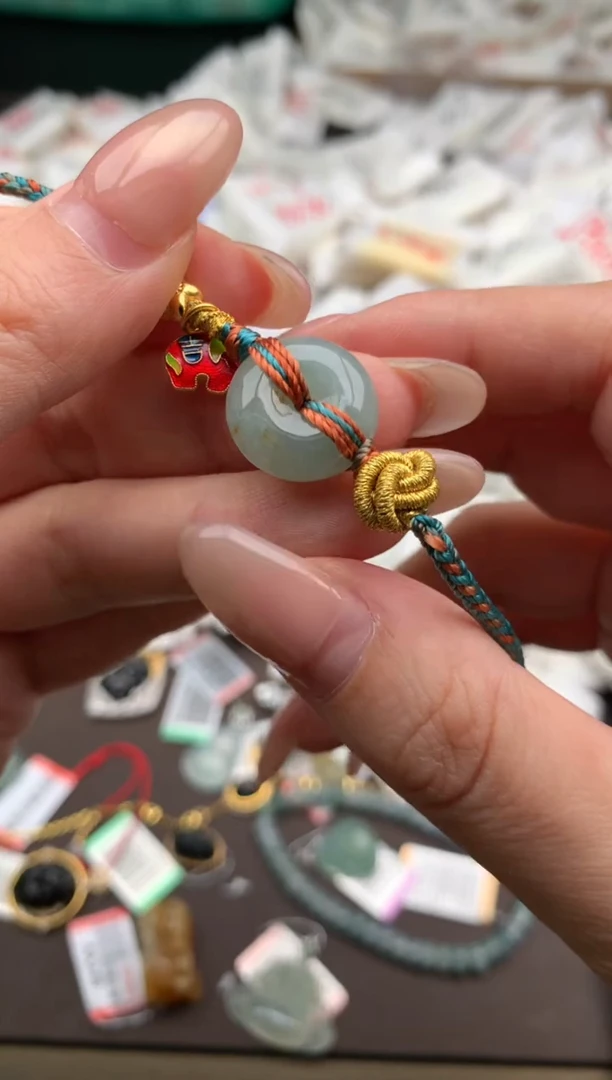 【闪购商品】翡翠手绳未镶嵌 一