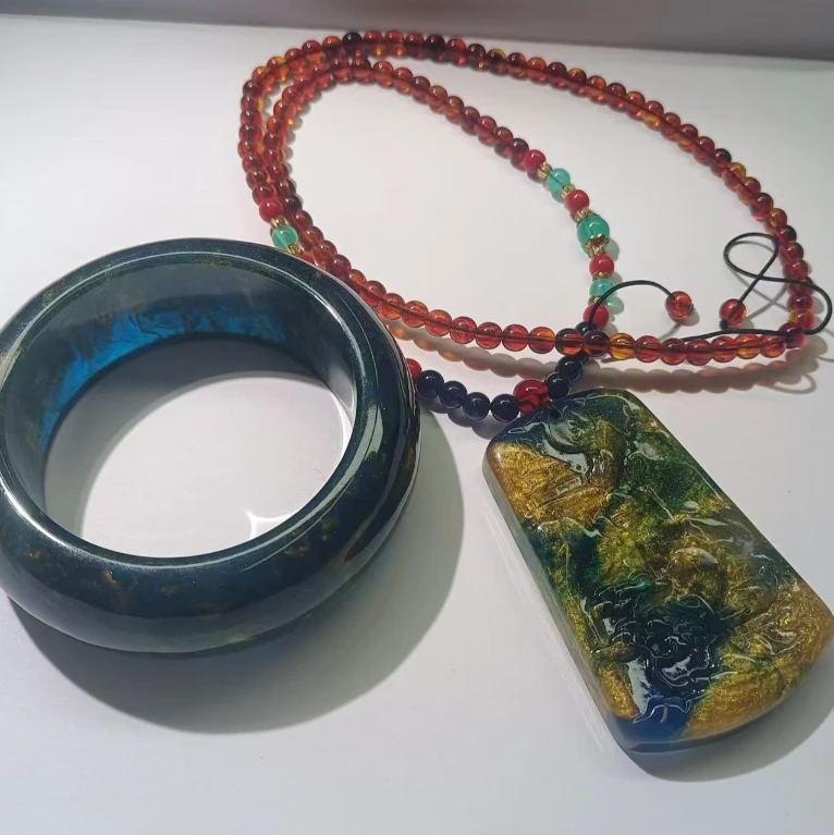 t21细节彰显出气质高贵与典雅美丽套装