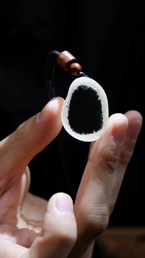 吊坠(赠链)未镶嵌水晶水晶